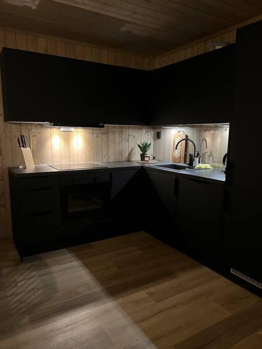 Skaidi Lodge - Modern Cabin Luxury - 6 Beds هامرفست المظهر الخارجي الصورة